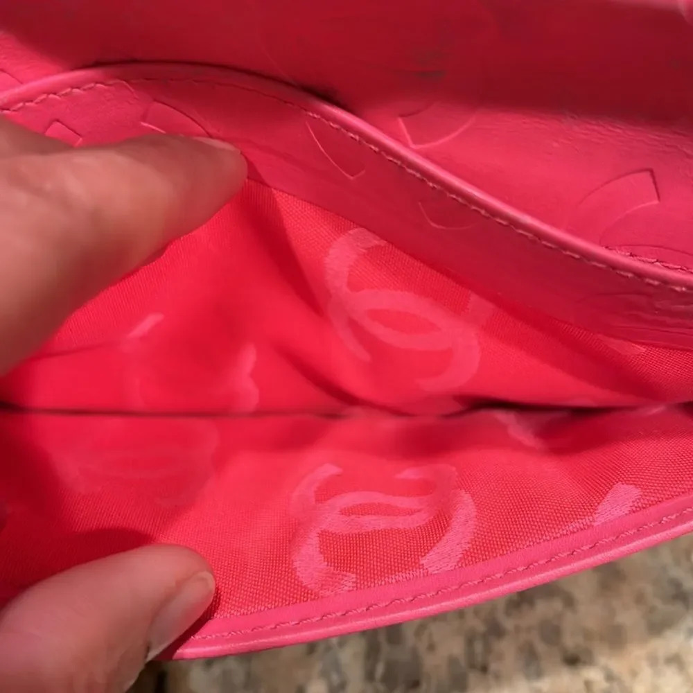 Chanel black long leather wallet with pink leather inside - Picture 14 of 16